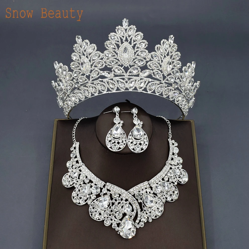 A07 Gorgeous Wedding Dubai Jewelry Set Silver Crystal Bridal Headwear Rhinestone Crown Earrings Choker Necklace Women Tiaras
A07 Gorgeous Wedding Dubai Jewelry Set Silver Crystal Bridal Headwear Rhinestone Crown Earrings Choker Necklace Women Tiaras