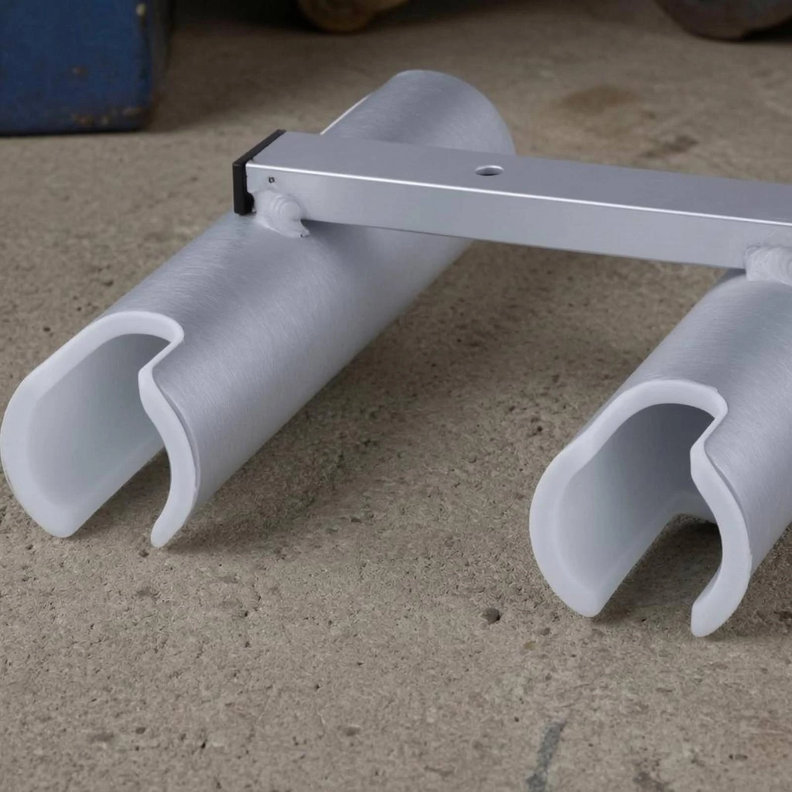 Aluminum Fishing Rod Holder Rack Cylindrical Tubes 4 Tube Rod Holder Marine Gear 37 Mm Opening Open Top
Aluminum Fishing Rod Holder Rack Cylindrical Tubes 4 Tube Rod Holder Marine Gear 37 Mm Opening Open Top