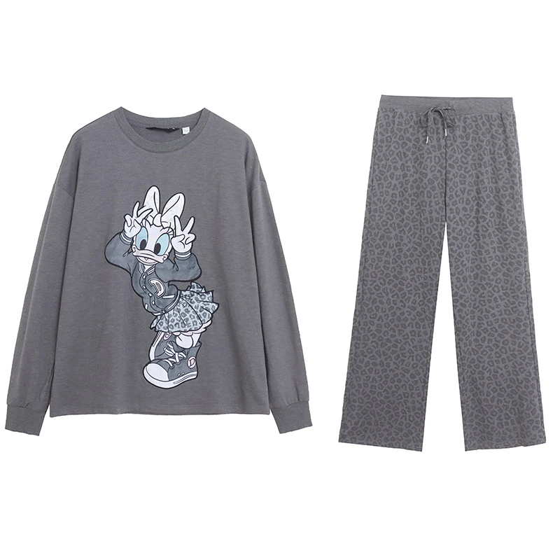Cute Spooky Casual Versatile Embroidered round Neck Long Sleeve Fleece Sweatshirt Home Clothes Straight Leg Long Pants Set
Cute Spooky Casual Versatile Embroidered round Neck Long Sleeve Fleece Sweatshirt Home Clothes Straight Leg Long Pants Set