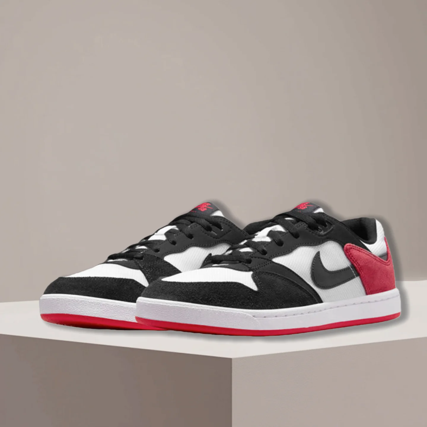 Nike SB Alleyoop Замшевые низкие универсальные нескользящие прочные туфли для скейтбординга мужские черные/белые/красные CJ0882-102
Nike SB Alleyoop Замшевые низкие универсальные нескользящие прочные туфли для скейтбординга мужские черные/белые/красные CJ0882-102