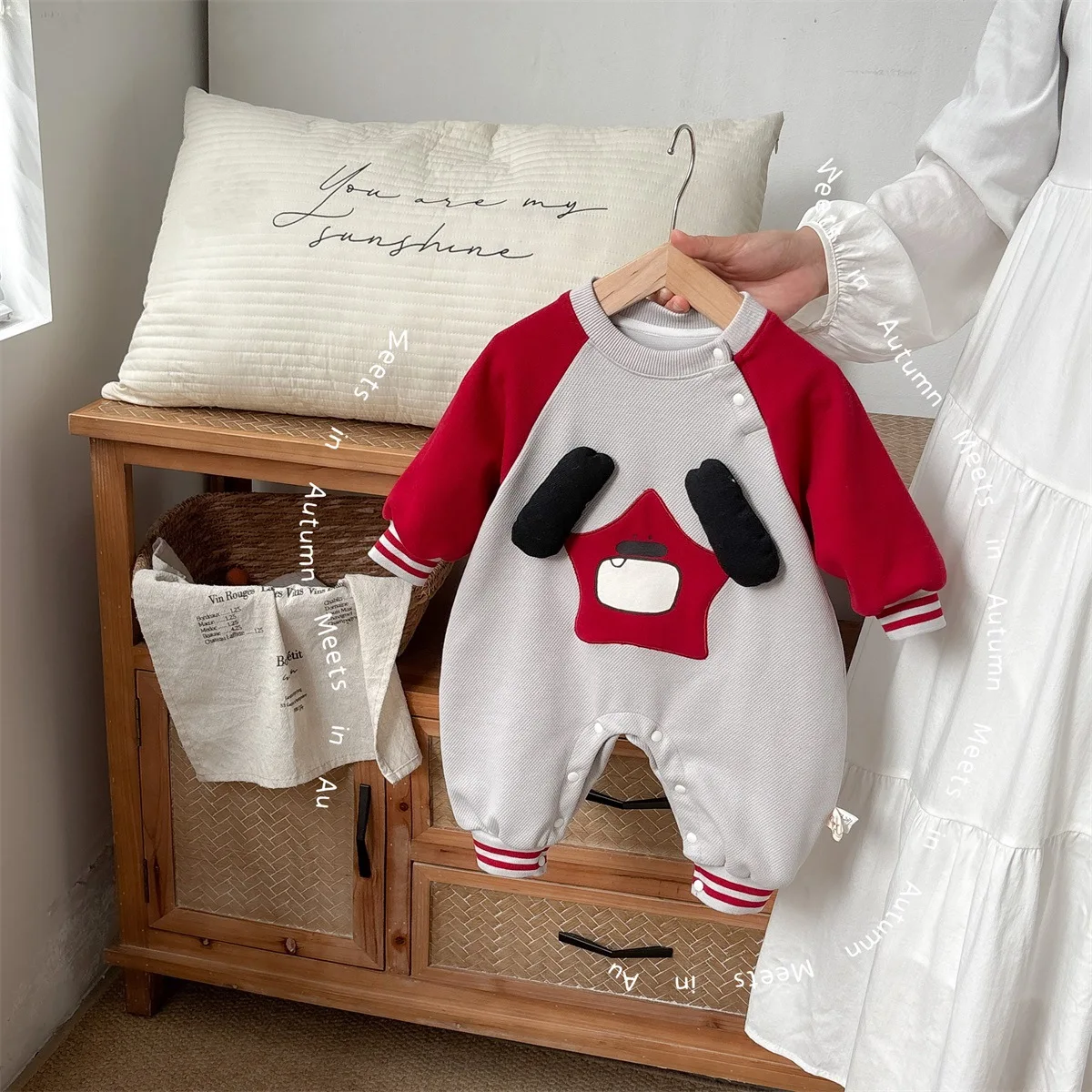 2025 Ins Autumn Infant Baby Girls Bodysuits Round-neck Long-sleeved Toddler Girls Jumpsuits Clashing Color Newborn Girls Rompers
2025 Ins Autumn Infant Baby Girls Bodysuits Round-neck Long-sleeved Toddler Girls Jumpsuits Clashing Color Newborn Girls Rompers