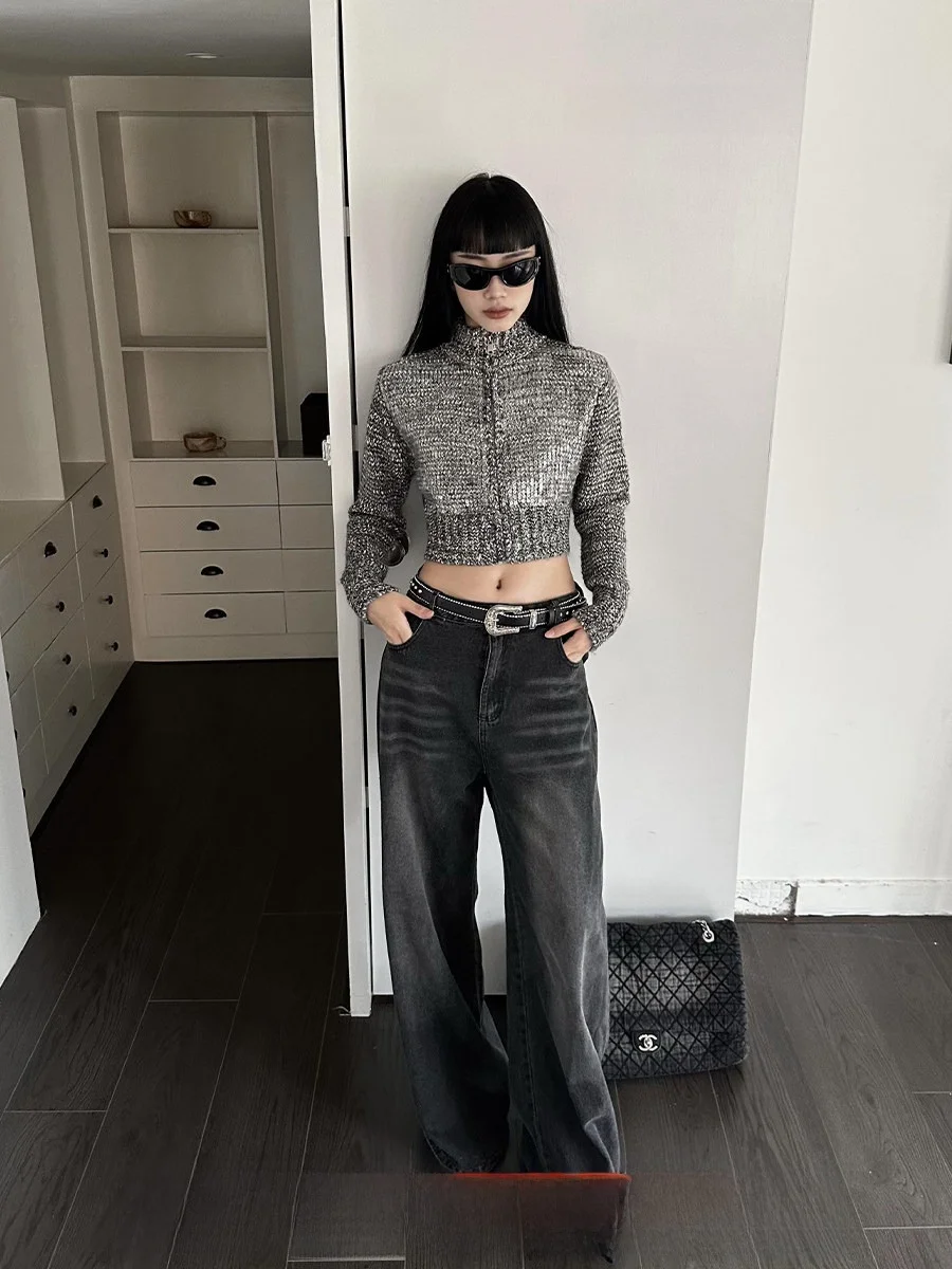 Вязаный свитер Venui из смесовой шерсти, теплый зимний, модный, с декором из бусин, воротником-стойкой и молнией, верхняя одежда для женщин, для повседневной носки
Вязаный свитер Venui из смесовой шерсти, теплый зимний, модный, с декором из бусин, воротником-стойкой и молнией, верхняя одежда для женщин, для повседневной носки