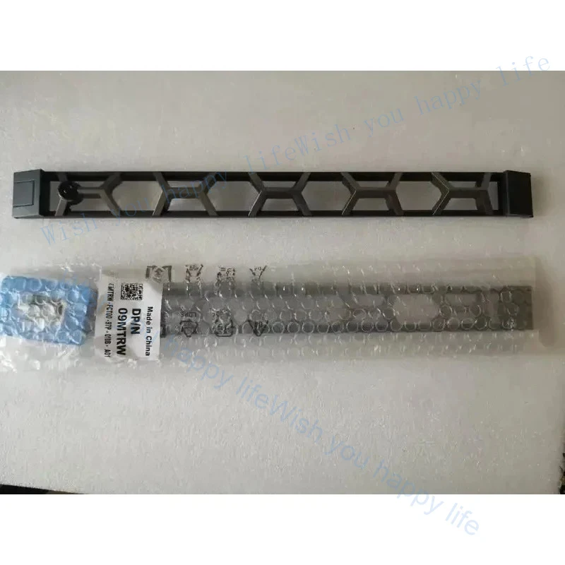 T Original 9MTRW VXTRT Front Panel Bezel FOR Dell PowerEdge R640 R440 R340 09MTRW 0VXTRT EMC 1U Rack Server Bezel
T Original 9MTRW VXTRT Front Panel Bezel FOR Dell PowerEdge R640 R440 R340 09MTRW 0VXTRT EMC 1U Rack Server Bezel