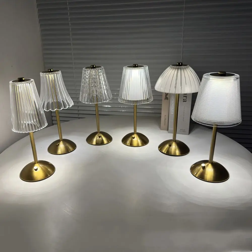 Dimmable Crystal Table Lamp Vintage Small Nordic Style Gold Bedside Lamp USB Rechargeable Cordless Nightstand Light Living Room
Dimmable Crystal Table Lamp Vintage Small Nordic Style Gold Bedside Lamp USB Rechargeable Cordless Nightstand Light Living Room
