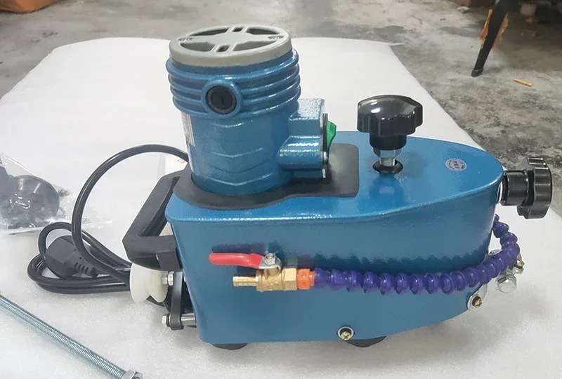 Small Convenient Multi-Function Glass Grinding Machine 220V / 820W Portable Glass Straight Edge Polishing Mill Trimmer
Small Convenient Multi-Function Glass Grinding Machine 220V / 820W Portable Glass Straight Edge Polishing Mill Trimmer