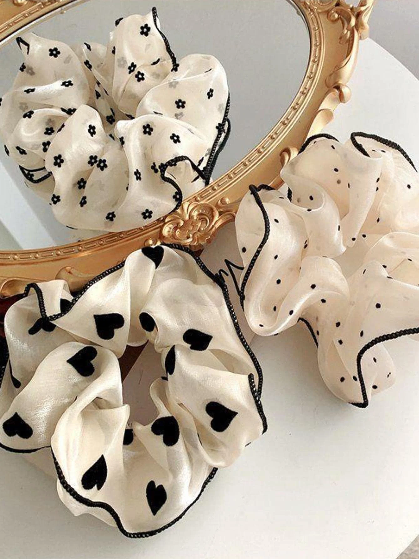 3pcs Cream Satin Hair Scrunchies With Black Hearts And Flowers, Ruffled Elastic Hair Ties For Stylish Ponytail Decoration
3pcs Cream Satin Hair Scrunchies With Black Hearts And Flowers, Ruffled Elastic Hair Ties For Stylish Ponytail Decoration