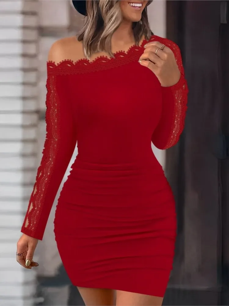 Women's Autumn Winter New Solid Color Fashionable Lace Sexy Tight Fitting Bag Hip Slanted Collar Off Shoulder Long Sleeved Dress
Women's Autumn Winter New Solid Color Fashionable Lace Sexy Tight Fitting Bag Hip Slanted Collar Off Shoulder Long Sleeved Dress