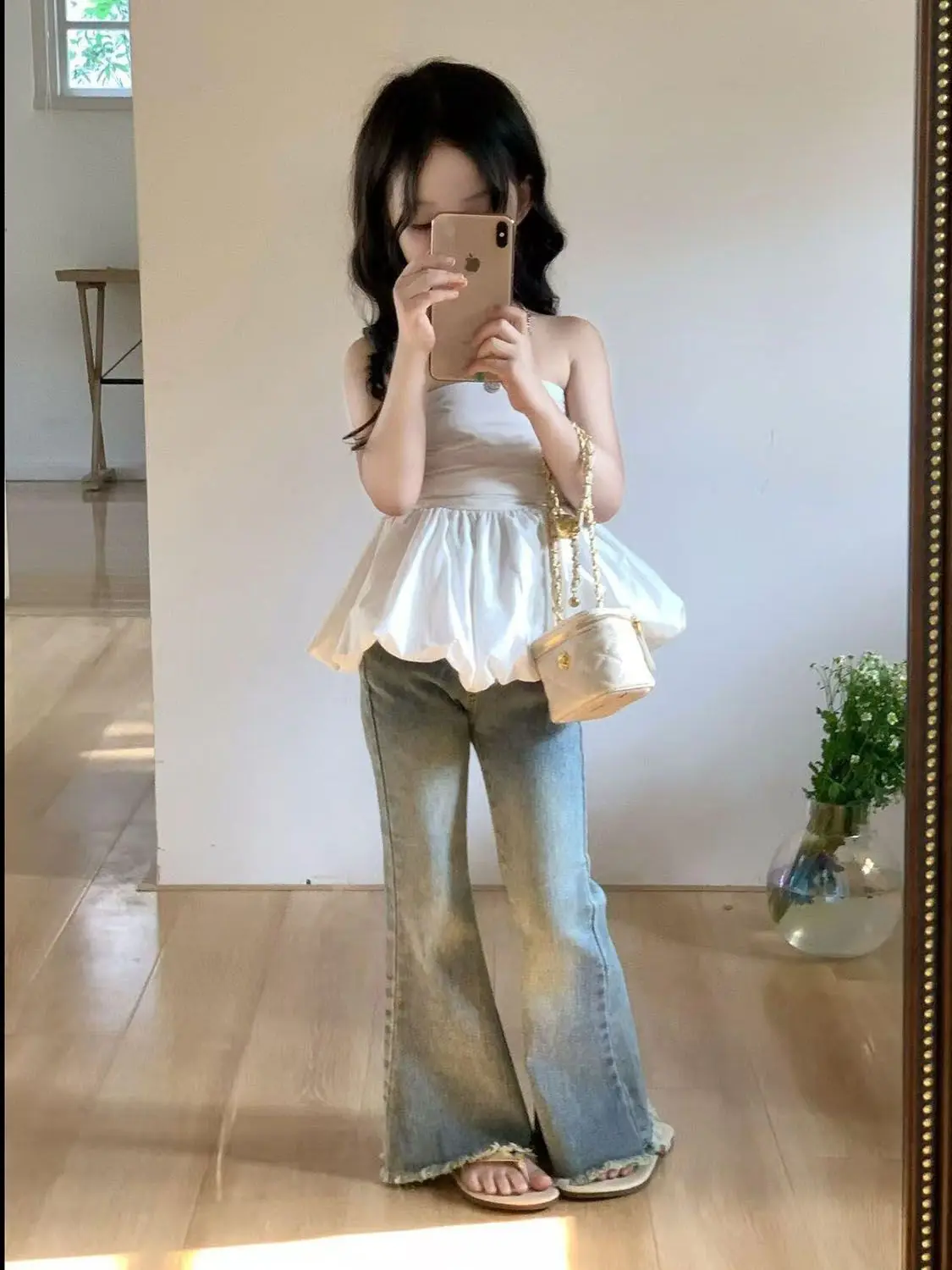 Girls' Set Summer New Children's White One Shoulder strapless Tank Top+Bellbottom Pants 2-piece Set
Girls' Set Summer New Children's White One Shoulder strapless Tank Top+Bellbottom Pants 2-piece Set