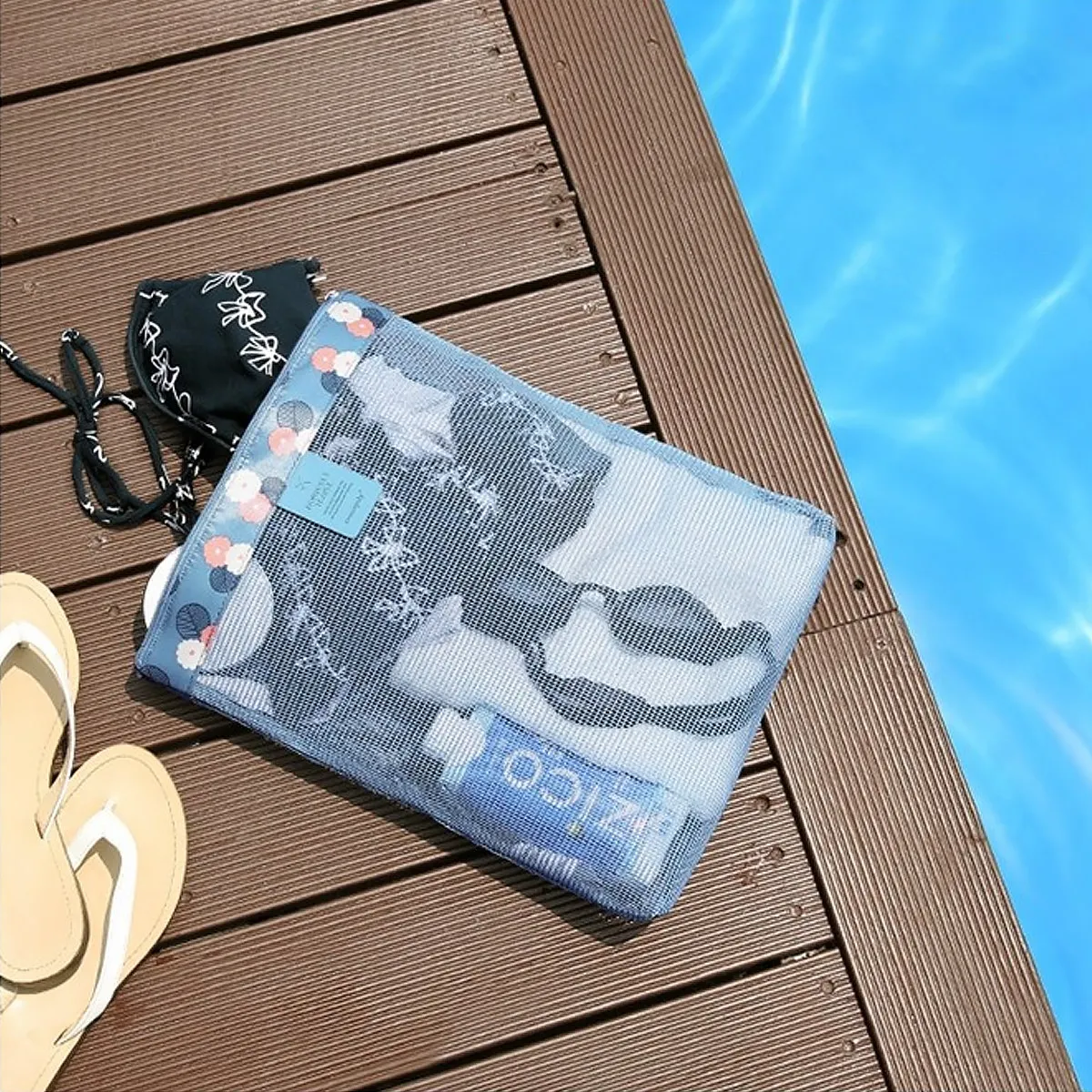 2pcs Swimwear Storage Mesh Bag Large Capacity Beach Organizer For Towels Bottles Sunscreen Sandproof Quick- Beach Bag
2pcs Swimwear Storage Mesh Bag Large Capacity Beach Organizer For Towels Bottles Sunscreen Sandproof Quick- Beach Bag