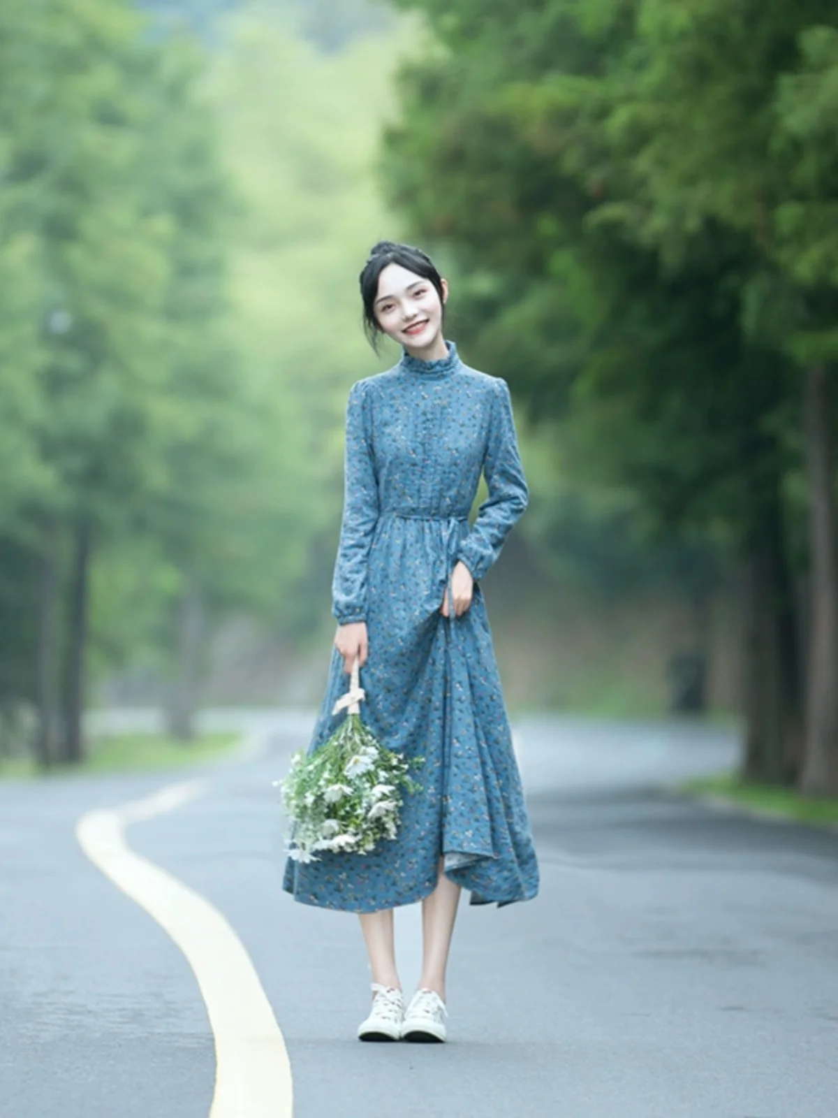 Ретро цветочный принт на подкладке из хлопка и льна, миди Dr, дизайн с утягивающей талией, идеально подходящий для осенне-зимних сезонов
Ретро цветочный принт на подкладке из хлопка и льна, миди Dr, дизайн с утягивающей талией, идеально подходящий для осенне-зимних сезонов