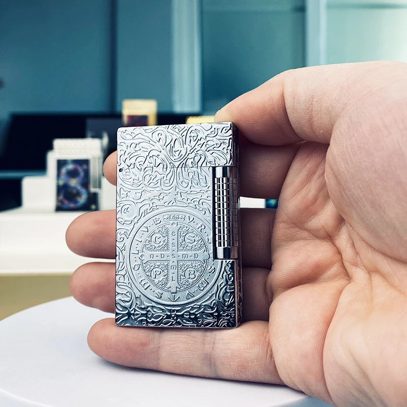 Новая памятная серия, роскошная зажигалка с одним и двойным пламенем Ping Sound, бутановая зажигалка для курения сигарет с натуральной краской 11808
Новая памятная серия, роскошная зажигалка с одним и двойным пламенем Ping Sound, бутановая зажигалка для курения сигарет с натуральной краской 11808