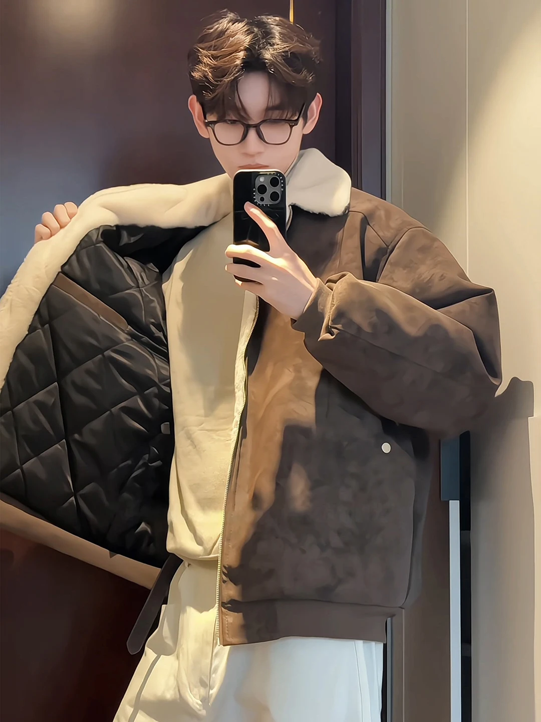 Men's Brown Faux Leather Jaet Thiened Lamb Velvet Winter Coat ort Sle Warm Cotton Clothes Cleanfit Long Sve Zipper
Men's Brown Faux Leather Jaet Thiened Lamb Velvet Winter Coat ort Sle Warm Cotton Clothes Cleanfit Long Sve Zipper