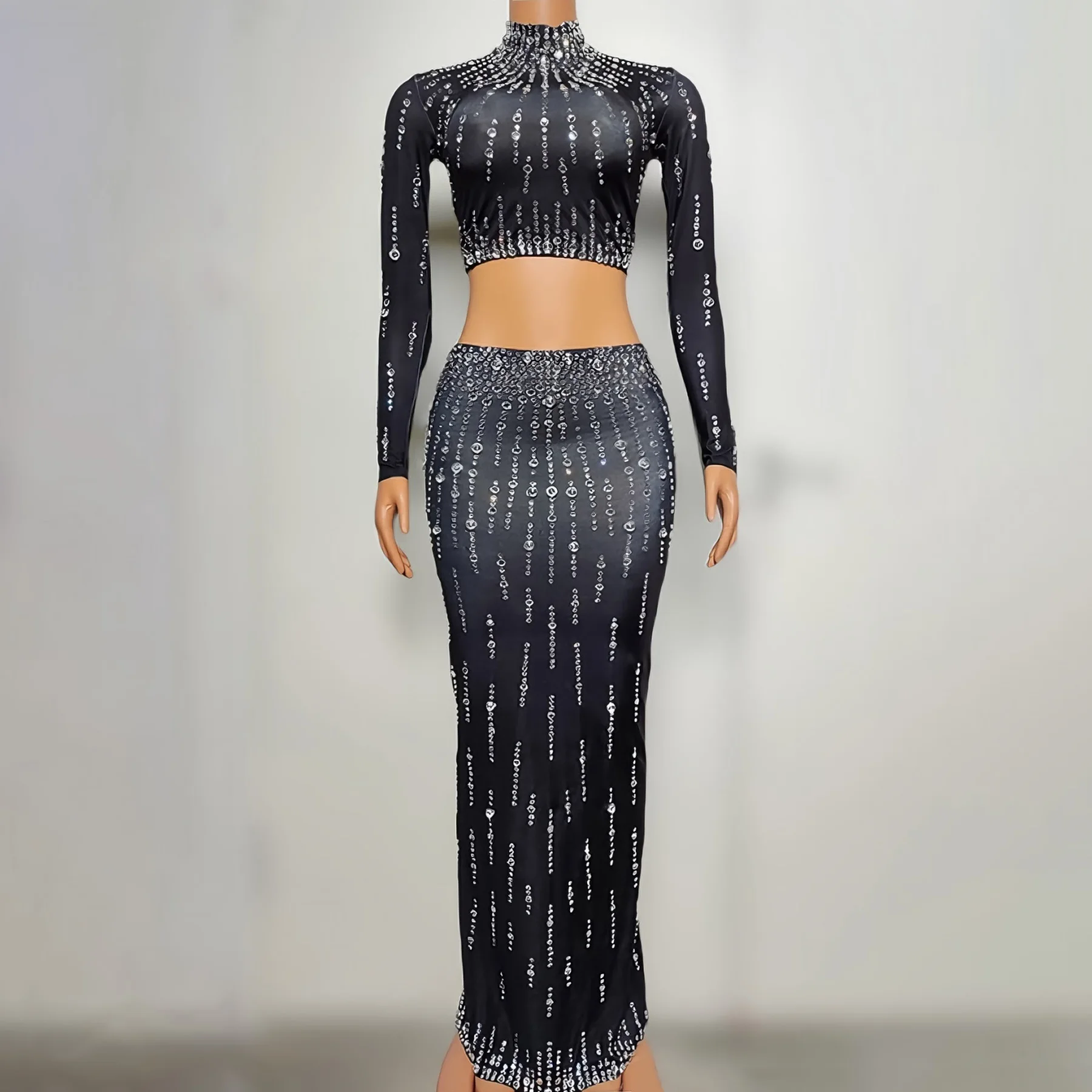 Flashing Diamond Black Mini Tops Sheath Skirt Two-Pieces Set Nightclub Party Bar Performance Costume Women Dress Stage Wear
Flashing Diamond Black Mini Tops Sheath Skirt Two-Pieces Set Nightclub Party Bar Performance Costume Women Dress Stage Wear