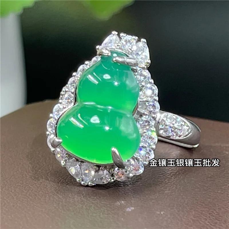Natural Chrysoprase Silver Plated Inlaid Full Green Agate Jade Gourd Women'S Ring Adjustable
Natural Chrysoprase Silver Plated Inlaid Full Green Agate Jade Gourd Women'S Ring Adjustable