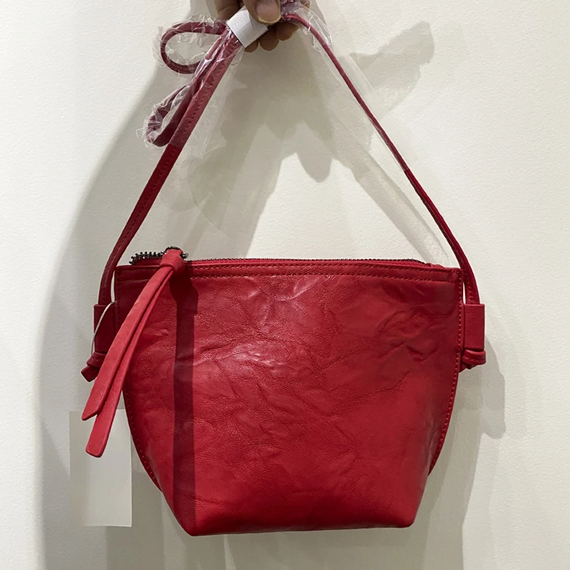 Vintage Sling Bags For Women Luxury Designer Shell Type Purses 2023 New In PU Leather Zipper Closure Versatile Crossbody Bag
Vintage Sling Bags For Women Luxury Designer Shell Type Purses 2023 New In PU Leather Zipper Closure Versatile Crossbody Bag