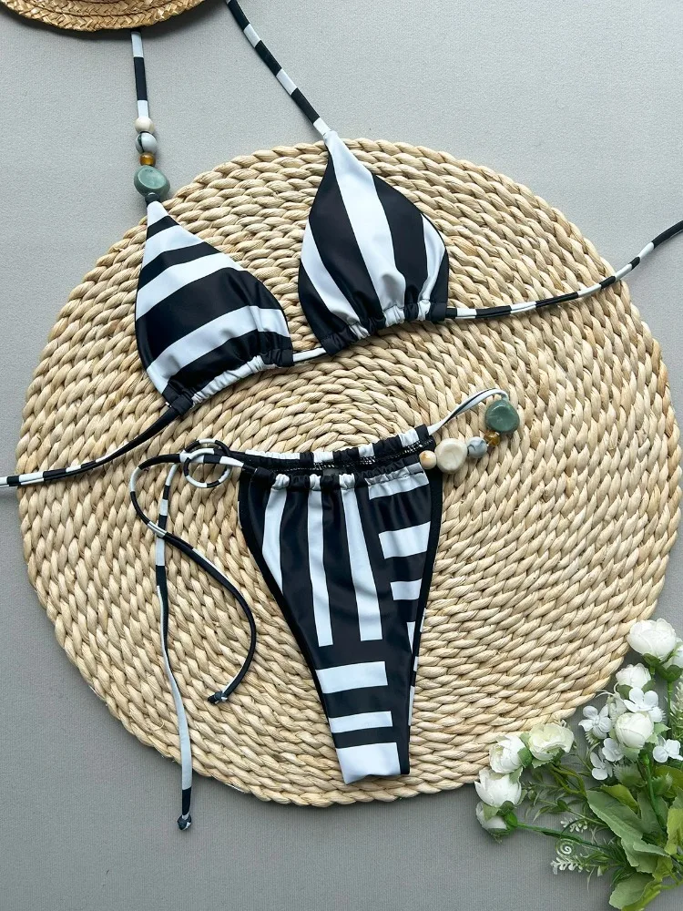 Sexy Black White Striped Micro Bikini Set for Women 2025 New Push Up Bead String Strap Pleated Thong Holiday Swimwear
Sexy Black White Striped Micro Bikini Set for Women 2025 New Push Up Bead String Strap Pleated Thong Holiday Swimwear