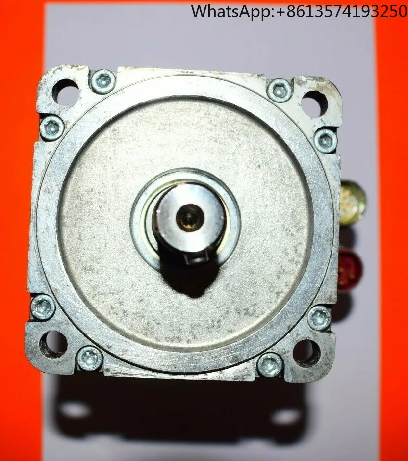 Plc NEW Automation 8LSA43E1045D100-0 REV C5 Servo Motor 4500N RPM
Plc NEW Automation 8LSA43E1045D100-0 REV C5 Servo Motor 4500N RPM