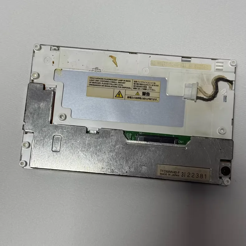 5,8-дюймовый жидкокристаллический дисплей TFD58W40-F
5,8-дюймовый жидкокристаллический дисплей TFD58W40-F