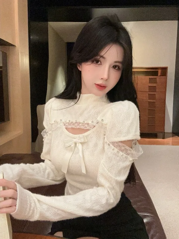 Elegant Lace Splicing Hollow out Long Sleeve Women's Top Knot Half High Collar Slim Fit Base Shirt Autumn Fashion
Elegant Lace Splicing Hollow out Long Sleeve Women's Top Knot Half High Collar Slim Fit Base Shirt Autumn Fashion