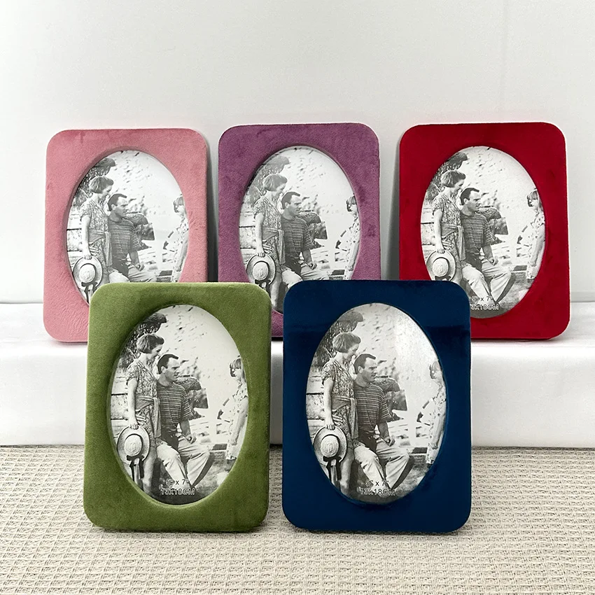 1PC velvet square photo frame multi-color velvet shape photo frame photo display frame for women's gifts home bedroom decoration
1PC velvet square photo frame multi-color velvet shape photo frame photo display frame for women's gifts home bedroom decoration