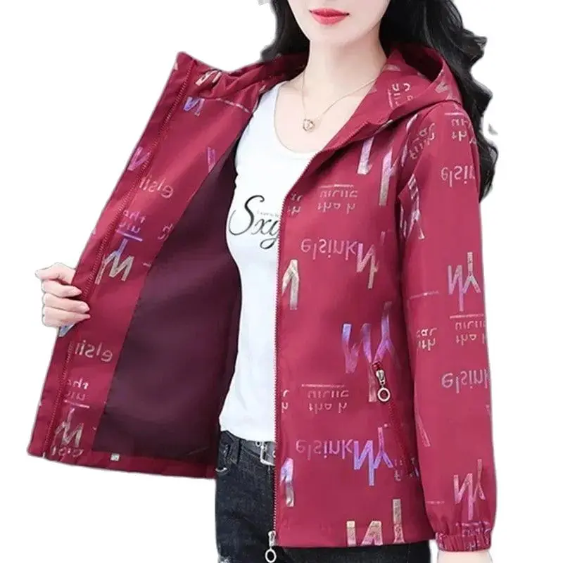 Fashion Short Coat Jacket Women's Spring Autumn 2024 New Korean Casual Loose Hooded Baseball Clothing Sportswear Top Female
Fashion Short Coat Jacket Women's Spring Autumn 2024 New Korean Casual Loose Hooded Baseball Clothing Sportswear Top Female