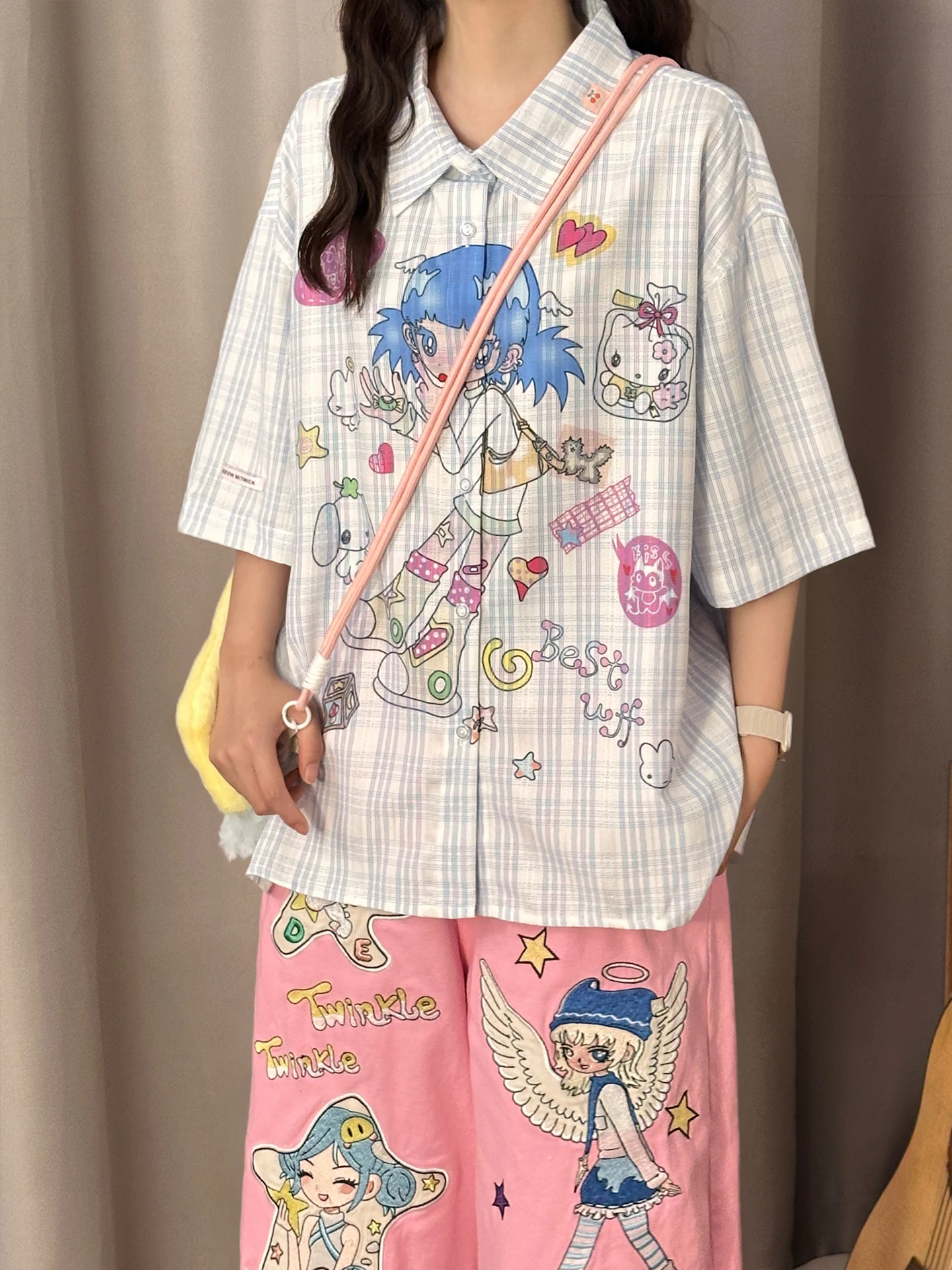 Original Summer Cartoon Graffiti Plaid Short Sleeve Loose Women's Shirt Street Style Breathable Polyester Cotton Blend
Original Summer Cartoon Graffiti Plaid Short Sleeve Loose Women's Shirt Street Style Breathable Polyester Cotton Blend