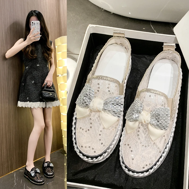 Thick-soled Round-top Bow Waterproof Platform Stylish Versatile Comfortable Anti-slip Breathable Casual Women's Single Shoes
Thick-soled Round-top Bow Waterproof Platform Stylish Versatile Comfortable Anti-slip Breathable Casual Women's Single Shoes