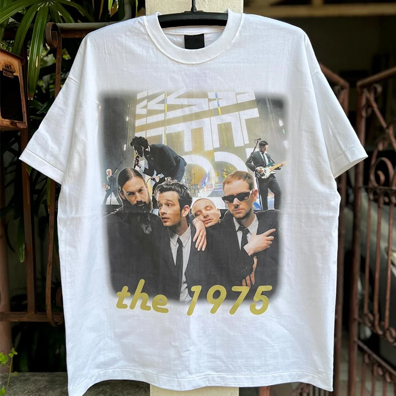 Альтернативная рок-группа 1975 года, футболка с коротким рукавом Vibe High Street, портрет, модная мужская футболка с принтом, высокое качество, роскошь
Альтернативная рок-группа 1975 года, футболка с коротким рукавом Vibe High Street, портрет, модная мужская футболка с принтом, высокое качество, роскошь