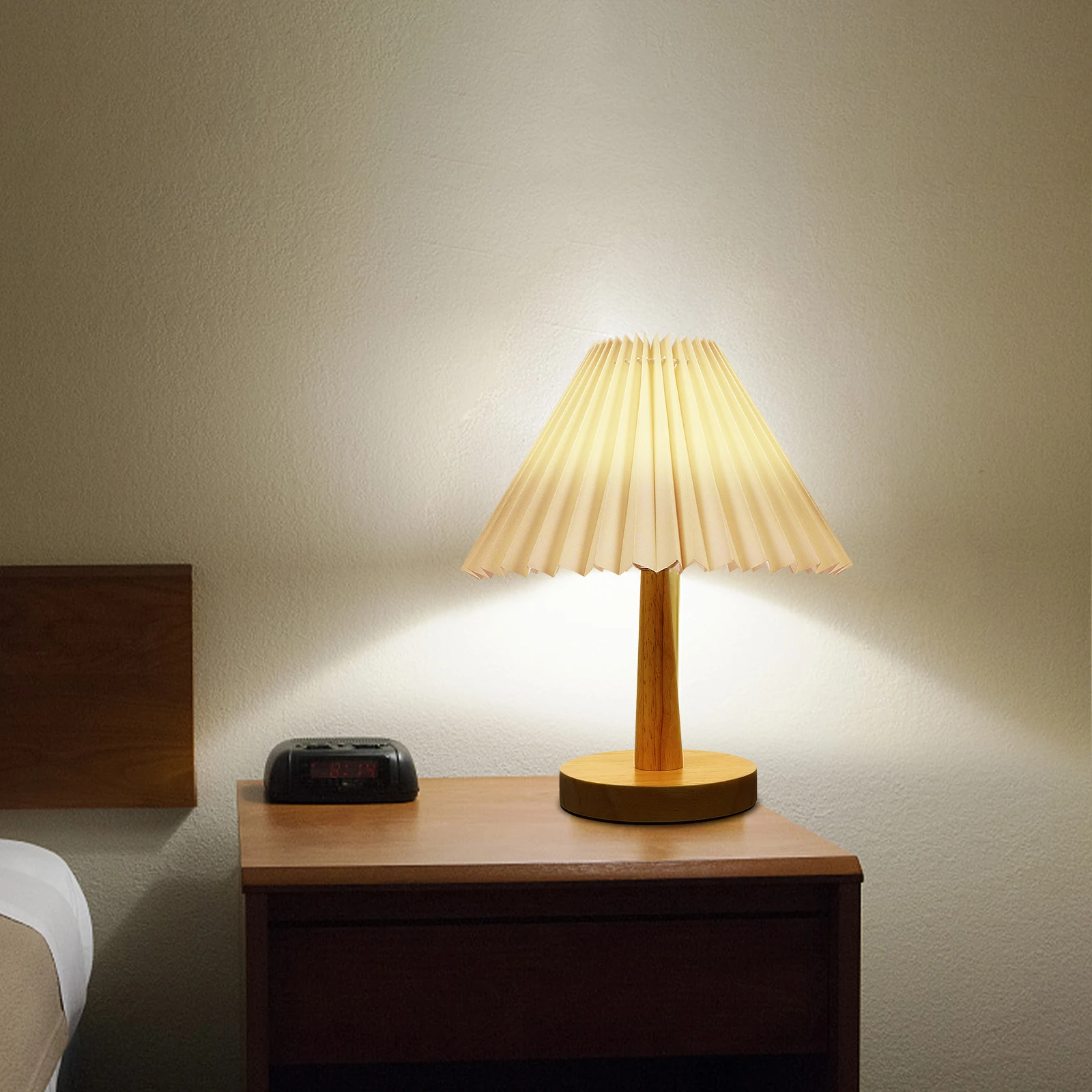 Retro Night Lamp Small USB Bedside Light Vintage Decor Home Bedroom Bars Shops Wooden Iron Material Compact Size
Retro Night Lamp Small USB Bedside Light Vintage Decor Home Bedroom Bars Shops Wooden Iron Material Compact Size