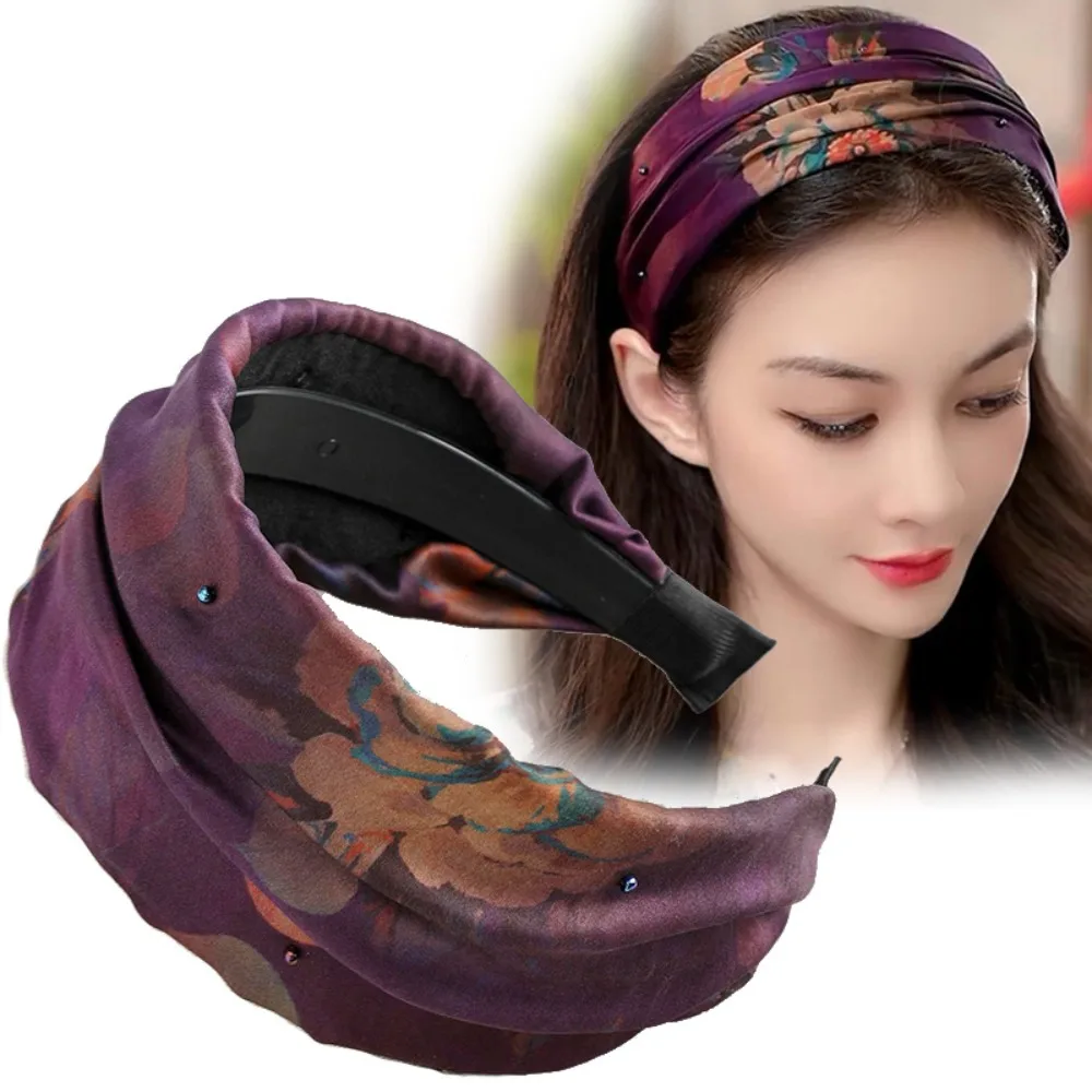 Exquisite Ethnical Gambiered Guangdong Gauze Hairband Wide Headwear Flower Headband Yarn Leaf Face Washing Hair Hoop Girls
Exquisite Ethnical Gambiered Guangdong Gauze Hairband Wide Headwear Flower Headband Yarn Leaf Face Washing Hair Hoop Girls