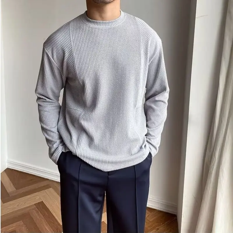 Pleated T-shirt Long-sleeved Round Neck Fold Men's Tops 2026 Summer Pleat T-shirt Casual Classic Loose
Pleated T-shirt Long-sleeved Round Neck Fold Men's Tops 2026 Summer Pleat T-shirt Casual Classic Loose