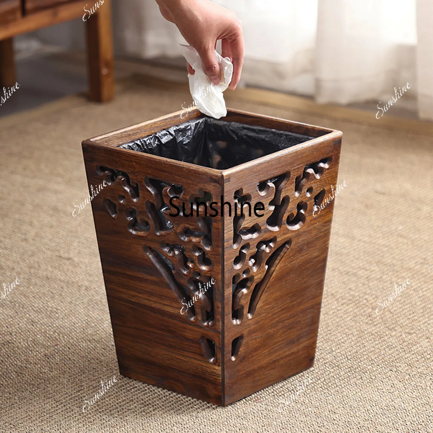 Retro creative living room high-end wooden trash can
Retro creative living room high-end wooden trash can