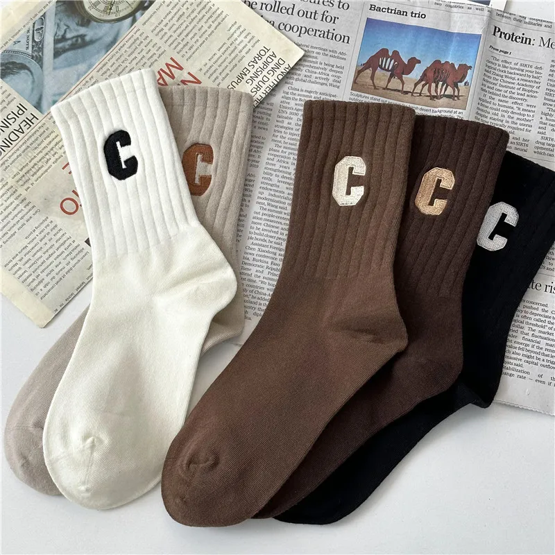 Men's Mid-Calf Basketball Sports Socks Couple Matching Trendy Autumn Winter Simple Versatile Sports Socks Comfortable Cotton
Men's Mid-Calf Basketball Sports Socks Couple Matching Trendy Autumn Winter Simple Versatile Sports Socks Comfortable Cotton