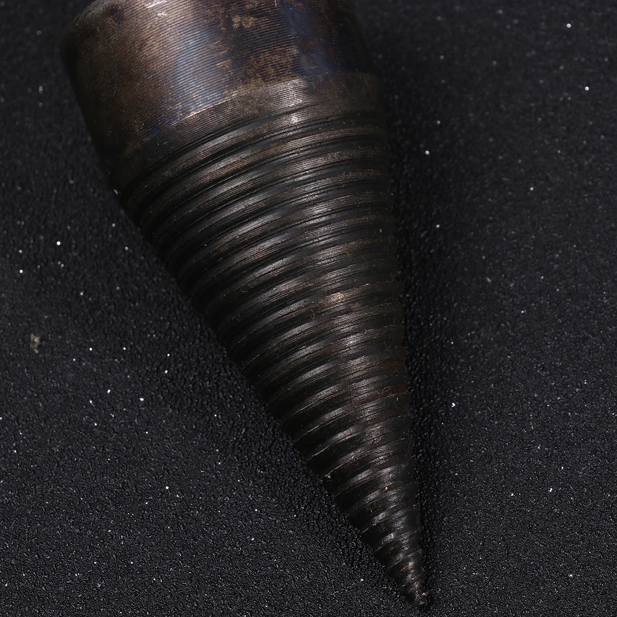 Wood Chopping Drill Bits High Speed Steel Hardness Wear Resistant Split Wood Anti Skid Groove Efficiency Electric Drill Firewood
Wood Chopping Drill Bits High Speed Steel Hardness Wear Resistant Split Wood Anti Skid Groove Efficiency Electric Drill Firewood