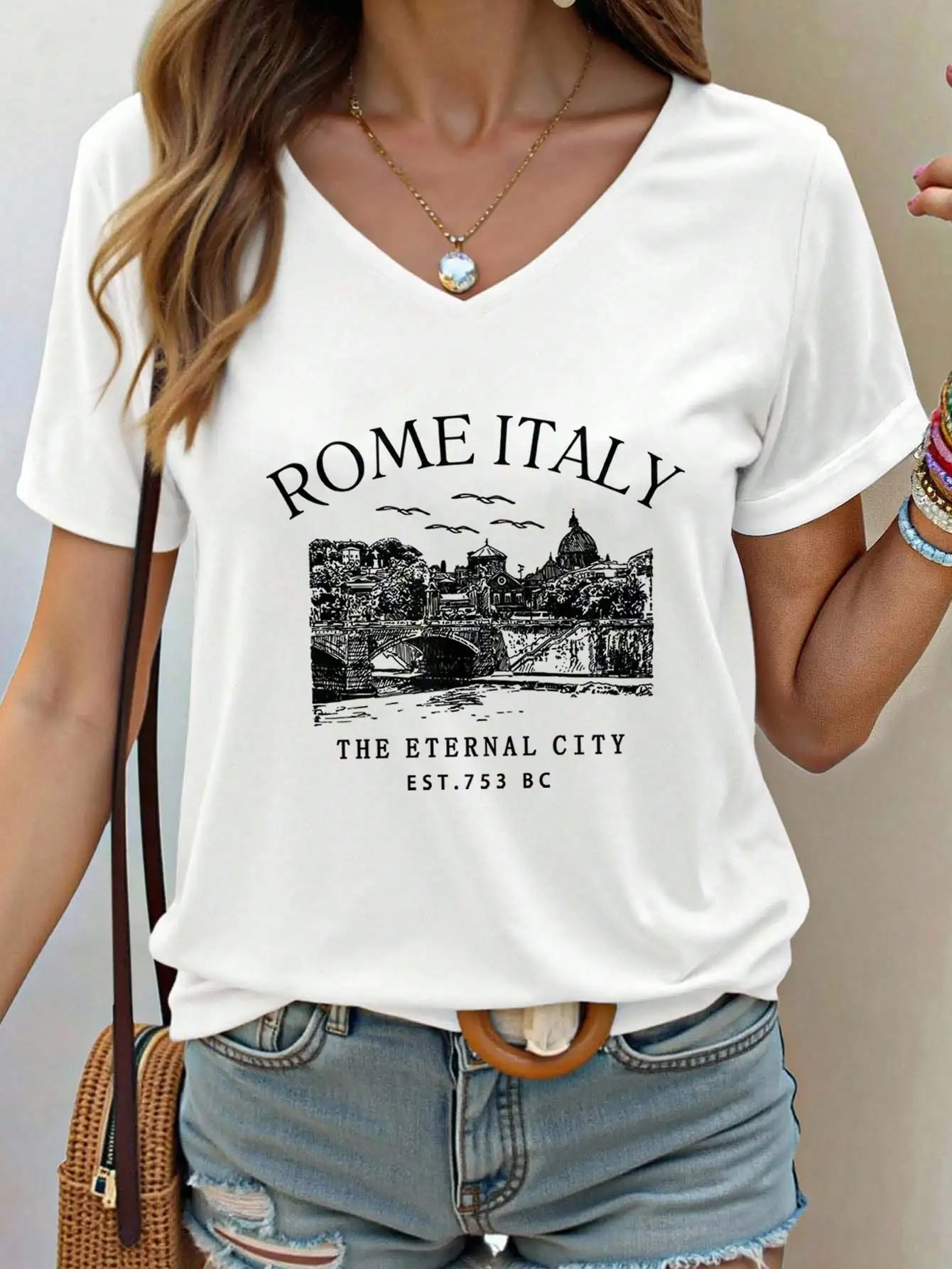 Женская футболка с v-образным вырезом и принтом «Вечный город», Италия, Рим, повседневная футболка для путешествий
Женская футболка с v-образным вырезом и принтом «Вечный город», Италия, Рим, повседневная футболка для путешествий
