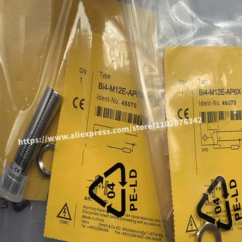 3PCS New Truck proximity switch BI4-M12E-AP6X-H1141 BI2U-M12E-AD4X-H11441
3PCS New Truck proximity switch BI4-M12E-AP6X-H1141 BI2U-M12E-AD4X-H11441
