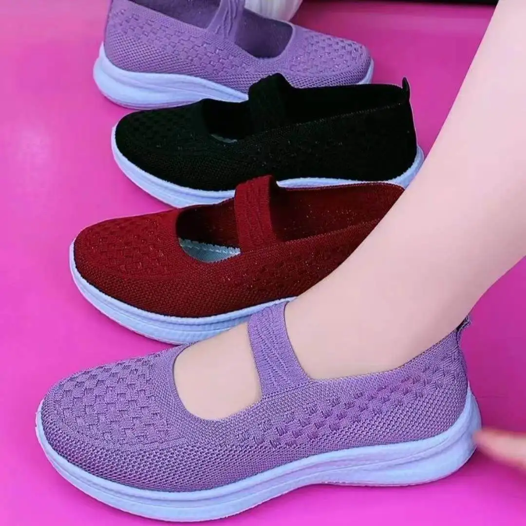 Women's Soft Bottom Slip-On Shoes Breathable Anti-Slip Spring Summer New Style Beijing Cloth Shoes Comfortable Leisure Shoes
Women's Soft Bottom Slip-On Shoes Breathable Anti-Slip Spring Summer New Style Beijing Cloth Shoes Comfortable Leisure Shoes