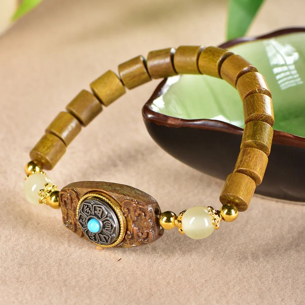 Green Sandalwood Straight Cut Barrel Bead Bracelet: Six-Word Mantra Turntable, Retro Ethnic Style, Unisex Gift
Green Sandalwood Straight Cut Barrel Bead Bracelet: Six-Word Mantra Turntable, Retro Ethnic Style, Unisex Gift