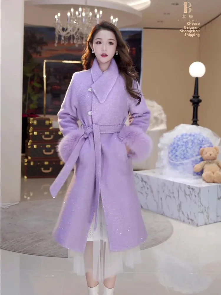 Elegant Pure Color Woolen Coat Fashionable Youthful High-End Winter New Style Princess Style Loose Fit Long Sleeve Coat
Elegant Pure Color Woolen Coat Fashionable Youthful High-End Winter New Style Princess Style Loose Fit Long Sleeve Coat