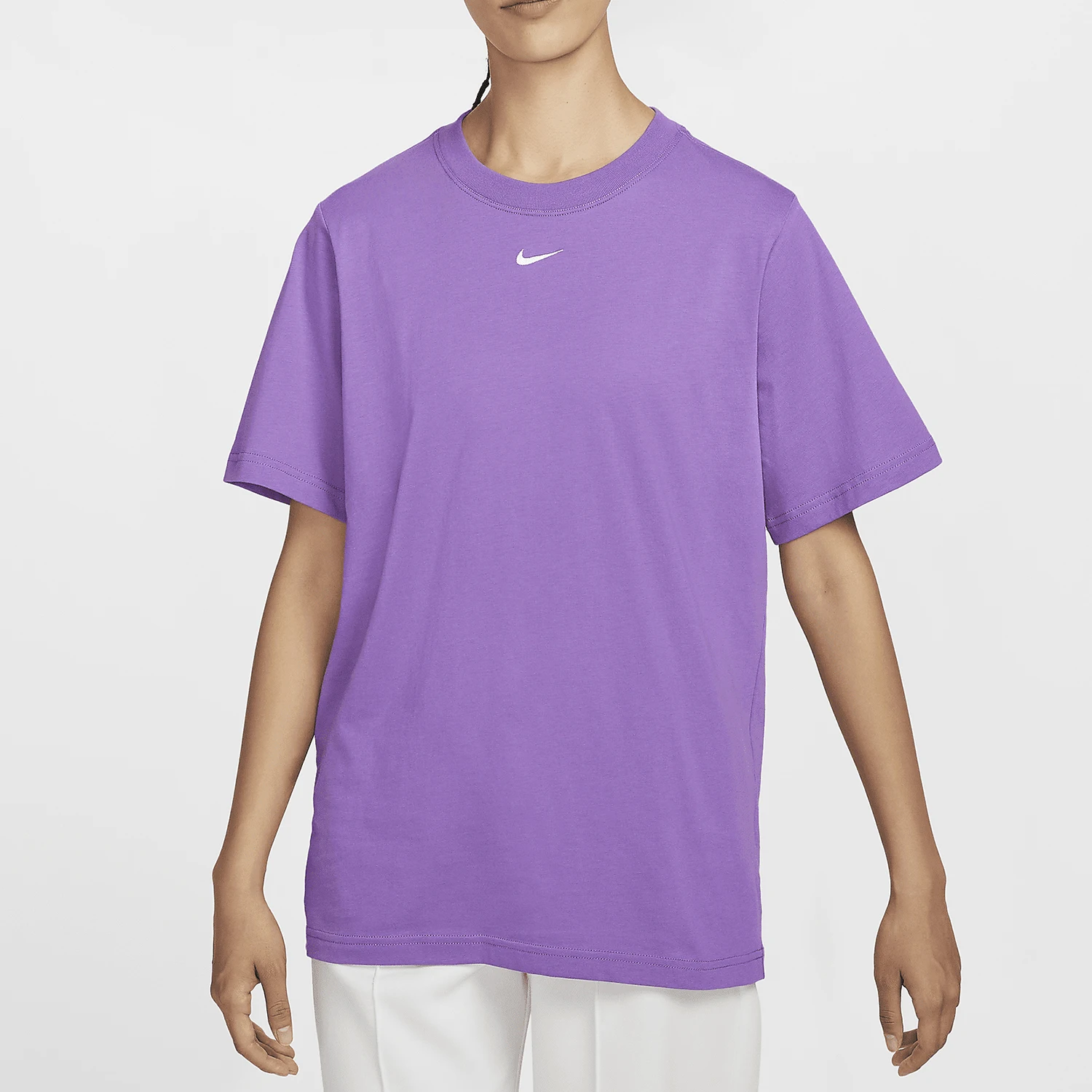 Оригинальная женская дышащая трикотажная футболка Nike с круглым вырезом и короткими рукавами FD4150-521
Оригинальная женская дышащая трикотажная футболка Nike с круглым вырезом и короткими рукавами FD4150-521