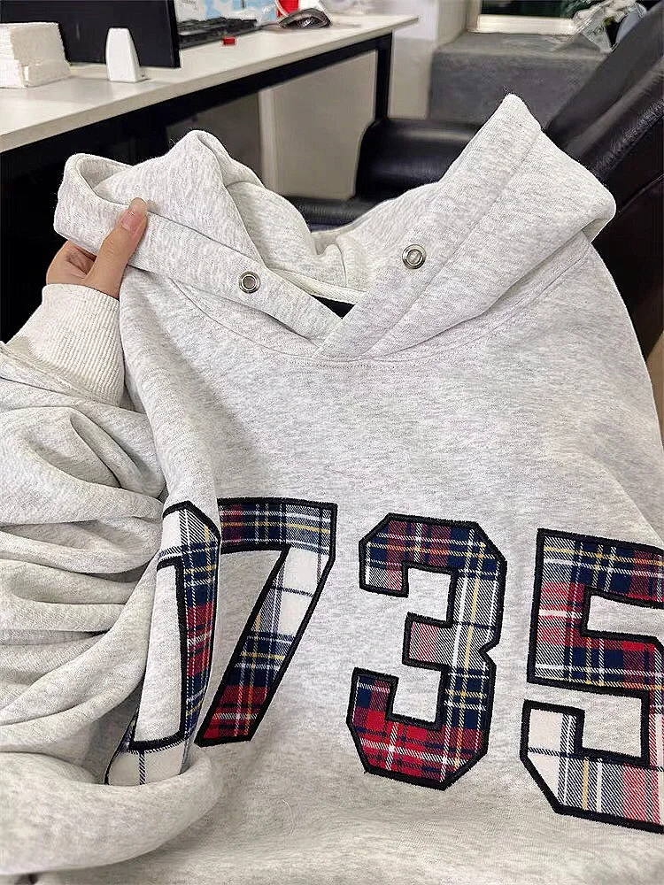 Американская креативная толстовка в стиле пэчворк с вышивкой и цветными блоками, осенне-зимняя, свободного кроя, в стиле кэжуал, для пар
Американская креативная толстовка в стиле пэчворк с вышивкой и цветными блоками, осенне-зимняя, свободного кроя, в стиле кэжуал, для пар