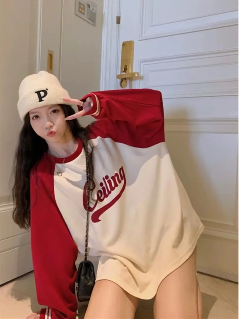 Retro American Fce Lined Letter Print Sweatirt Women's Autumn Winter plus Size Base irt Color Blo Top Casual Wear
Retro American Fce Lined Letter Print Sweatirt Women's Autumn Winter plus Size Base irt Color Blo Top Casual Wear