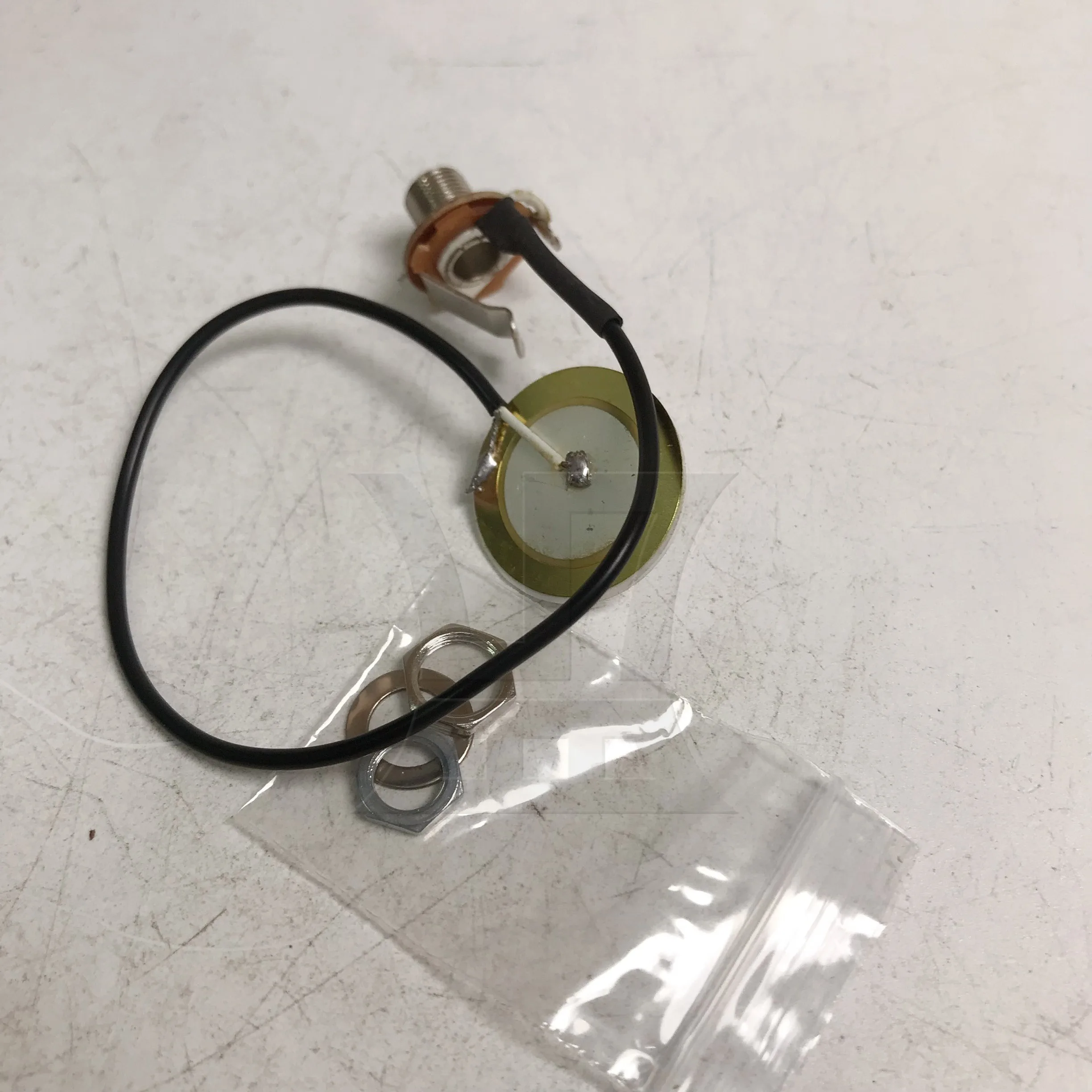 Yibuy Piezo Transducer Microphone Pickup Jack Mic Contact for Guitar DIY
Yibuy Piezo Transducer Microphone Pickup Jack Mic Contact for Guitar DIY