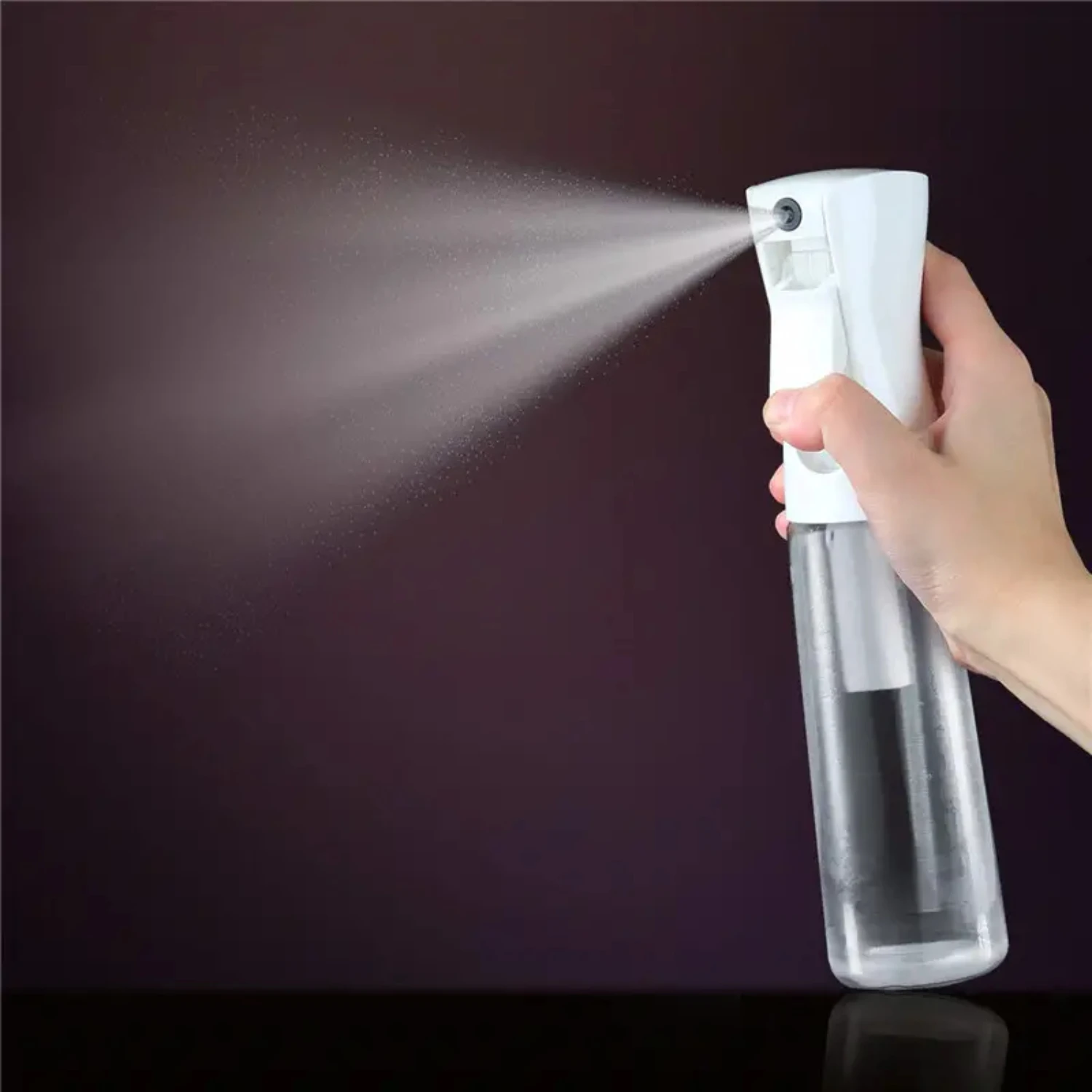 Durable and Reliable 500ML Large Transparent Plastic Spray Bottle - Leak-proof and Easy to Use for Gardening and Cleaning Purpos
Durable and Reliable 500ML Large Transparent Plastic Spray Bottle - Leak-proof and Easy to Use for Gardening and Cleaning Purpos