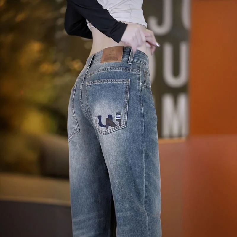 Fashionable Harajuku Style Loose Straight Leg Men's Jeans Casual Washed Denim Pants Youth Urban Wear Comfortable Cotton Trousers
Fashionable Harajuku Style Loose Straight Leg Men's Jeans Casual Washed Denim Pants Youth Urban Wear Comfortable Cotton Trousers