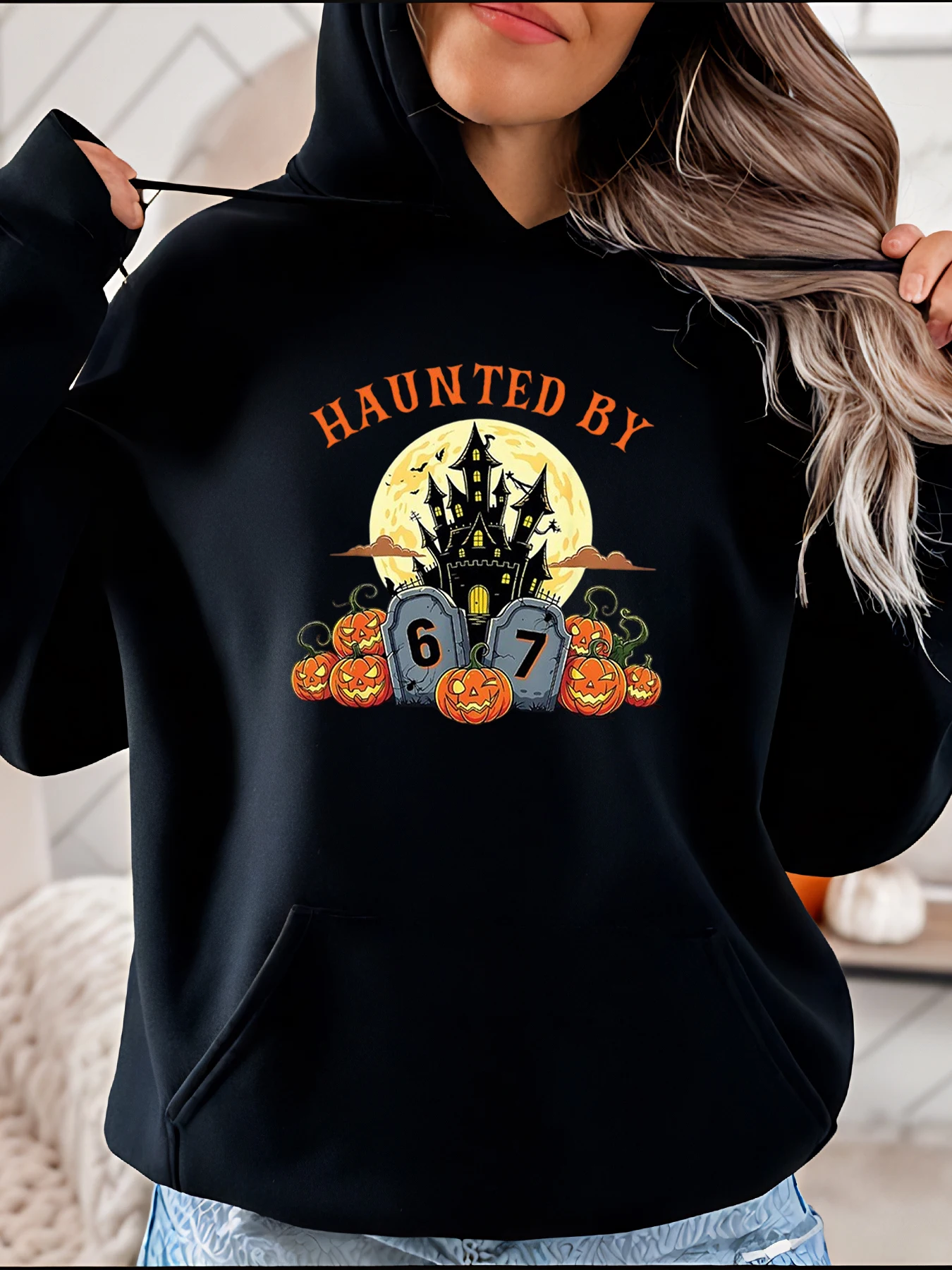 Толстовка с капюшоном на Хэллоуин, замок с привидениями, тыква, кладовище, женская повседневная толстовка с принтом для вечеринки в честь Хэллоуина
Толстовка с капюшоном на Хэллоуин, замок с привидениями, тыква, кладовище, женская повседневная толстовка с принтом для вечеринки в честь Хэллоуина