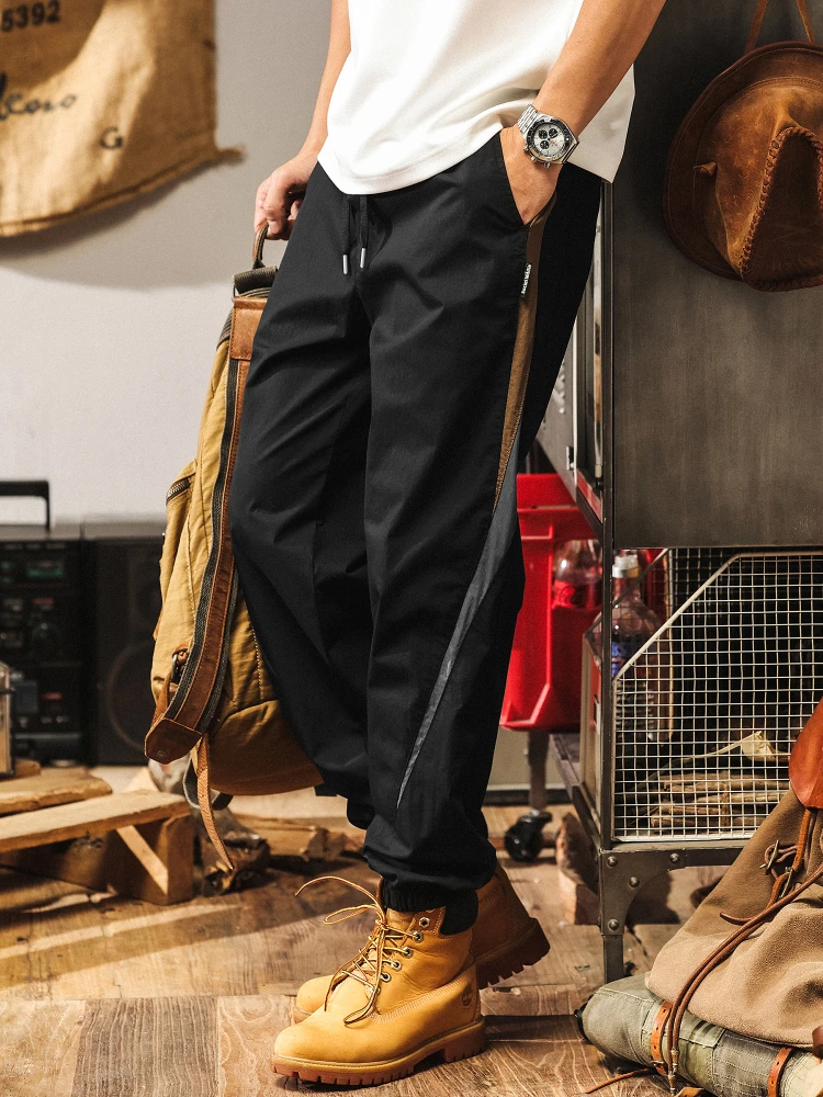 Ледяной шелк, крутые спортивные брюки на открытом воздухе, мужские летние тонкие свободные брюки большого размера с манжетами, модные брендовые повседневные длинные брюки
Ледяной шелк, крутые спортивные брюки на открытом воздухе, мужские летние тонкие свободные брюки большого размера с манжетами, модные брендовые повседневные длинные брюки