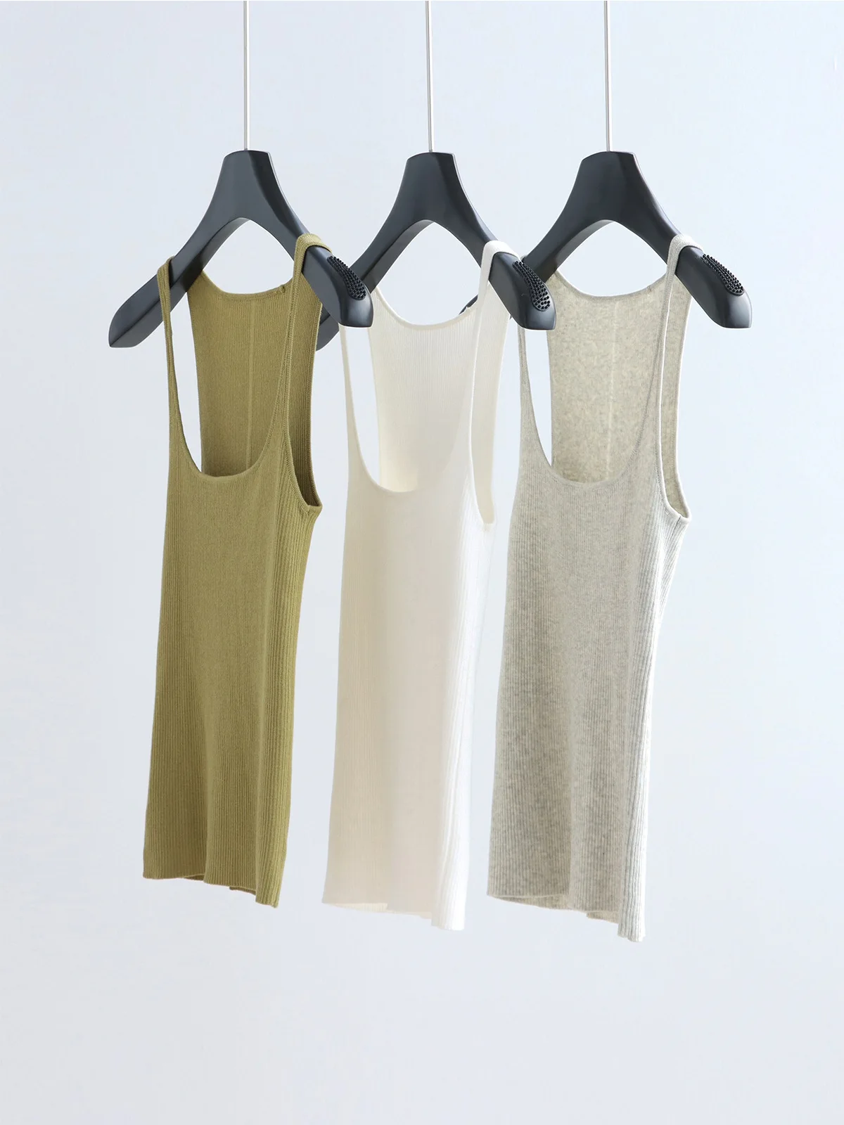 Dave&di Kendou Collarbone Line Spring And Summer Small Square Neck Knitted Vest Short Style Slim Fit Sleeveless Top Lace Up For
Dave&di Kendou Collarbone Line Spring And Summer Small Square Neck Knitted Vest Short Style Slim Fit Sleeveless Top Lace Up For