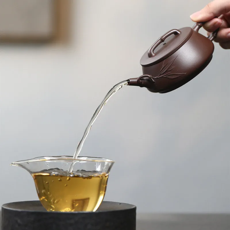 140ml Chinese Yixing Purple Clay Teapot Famous Handmade Bamboo Leaf Zisha Tea Pot Beauty Tea Infuser Kettle Tea Set Customized
140ml Chinese Yixing Purple Clay Teapot Famous Handmade Bamboo Leaf Zisha Tea Pot Beauty Tea Infuser Kettle Tea Set Customized