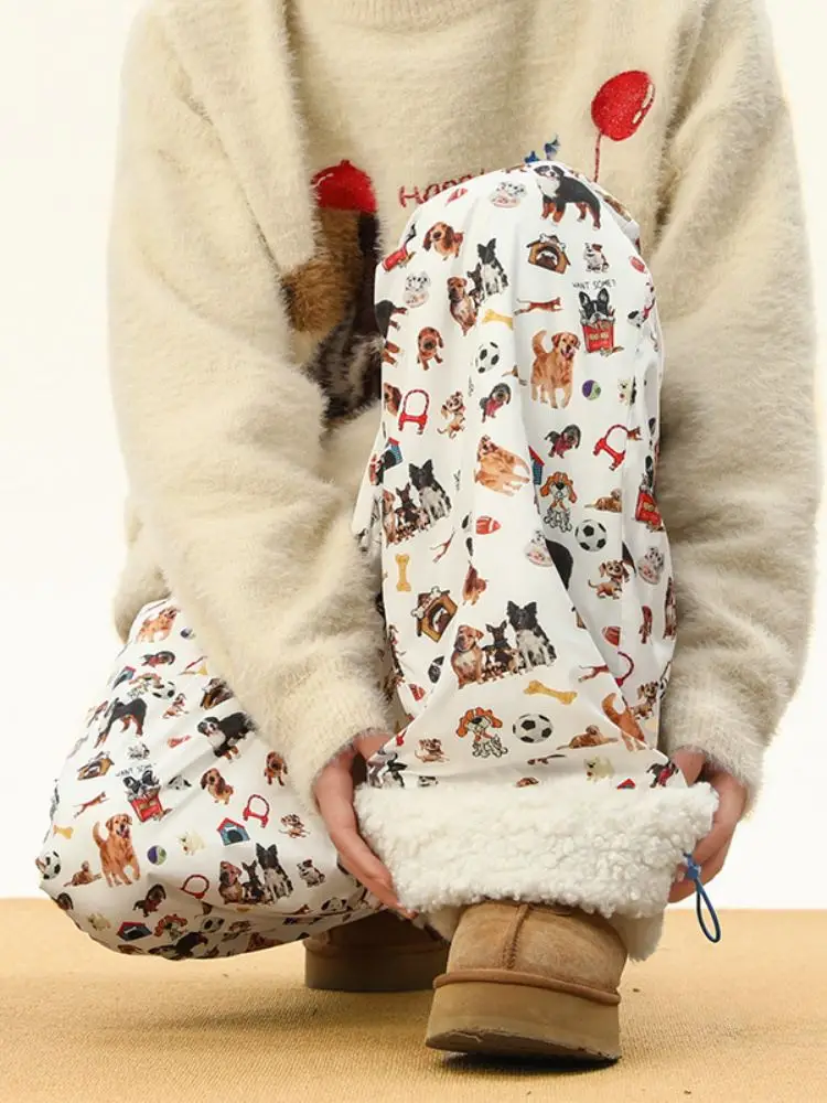 Men's Winter Thiened Cotton Pants Lamb Fur Lined Skiing Trousers Youthful Straight Leg Casual Pants Warm And Cold Resistant
Men's Winter Thiened Cotton Pants Lamb Fur Lined Skiing Trousers Youthful Straight Leg Casual Pants Warm And Cold Resistant